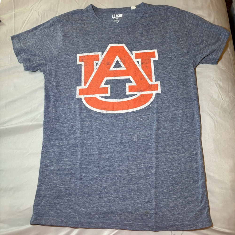 blue auburn logo tee size M